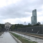 産直市場よってって - 天王寺区茶臼山にある大阪市立美術館