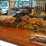 Hawaiian Aroma Caffe - 