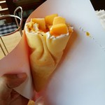 クレープ ショップ サニーズ - モチモチしてて量が多い。