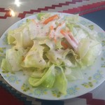 ウルムチ フードアンドティー - ドネルケバブセットのサラダ