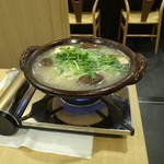 の弥七 - クエ鍋、白湯と金華豚のスープ