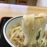 宮武うどん - 小麦の色、肌、切口が独特