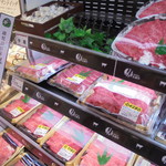 生鮮市場 TOP - なかなかいい肉売り場