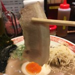 呼び戻しとんこつ 光四郎 - チャーシュー