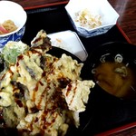 山脈ハウス - 
岩魚丼(2017.10)