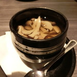 宇田川 紫扇 - 4種のきのこ茶碗蒸し