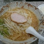 ラーメン 八龍 千代田店 - 