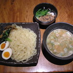おちゃらん屋 JR大阪店 - つけ麺(２玉)+本日のミニ丼(担々丼)です。