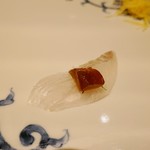 鮓 きずな - 明石産平目ポン酢ジュレ添え