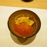 鮓 きずな - 淡路島由良産赤雲丹と北海道産いくらのご飯