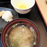 すすきの食堂  - 味噌汁&生卵