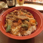 すき家 - 和牛すき焼き丼　690円