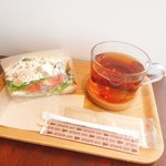 カフェ雲を蒔く - 