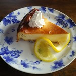 Nachuraru Kafe - 今日のケーキ（ベイクドチーズ）