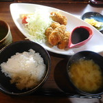 魚撃 - カキフライ定食￥750-