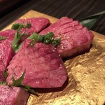 炭火焼肉 ほんけぜろ  - 