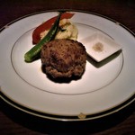 バー チェロキー - グリル　ハンバーグ（限定品）トリュフ塩で頂くと肉の旨味が溢れます　手作りのマッシュポテトも美味しいですよ～