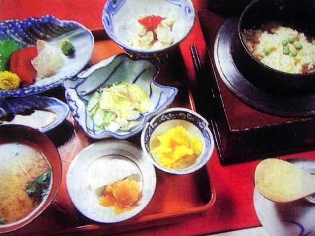 滝川（たきかわ） - 石巻（釜飯）の写真