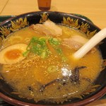 那の福 - 暫く待つと半券の番号を呼ばれて注文した辛子味噌ラーメン１０００円の出来上がりです。