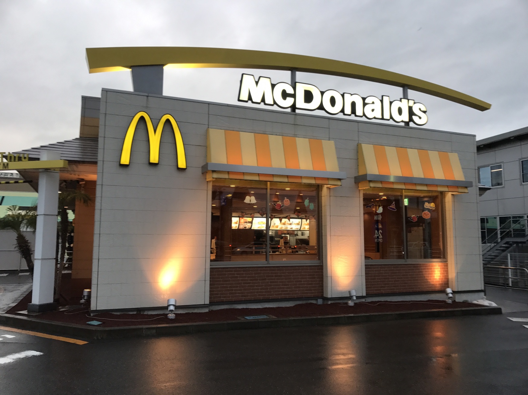 マクドナルド 1号線富士店 name=