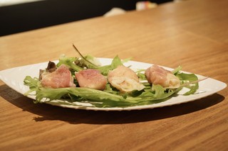 WINE BAR Le collier d'or - ☆生ハムとチーズ