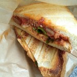 かいじゅう屋 - ホットサンド出来立て♪