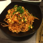 京城苑 - ピリ辛もやし