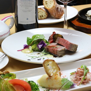 メイン料理が選べる夜ご飯セット