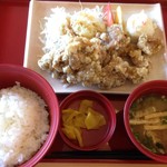 ジョイフル - 若鶏の唐揚げ定食　538円