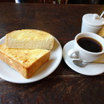 応接間Cafe Denim - バタートーストモーニング