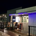 カフェ&ワインバー オーデパール - 夜の外観