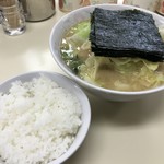 こうや - トップフォト キャベツラーメンのり増し 半ライス