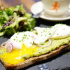 Pitchoun Bakery & Café - 料理写真:Avocado Toast ($12.90), Latte ($3.80)