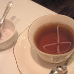 グランシェール 葉山庵 - “ノーベル賞授賞式でも供されたバラの香りの紅茶“セーデルブレンドティー