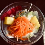 キーマカレーとチャイ なるせ堂 - ある日のサラダ