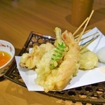 月屋 - 串天ぷら６種（850円）