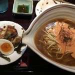 新宿御苑らーめん桜花 - 