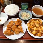 中華料理 大福楼 - 若鶏唐揚げ＋麻婆豆腐ランチ（大盛）750円（ランチは、ライス＆スープのおかわり無料）