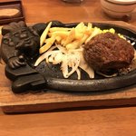 Buronko Biri - 炭火柔らかランチステーキ(1,490円)ライス、スープ、サラダバー付