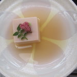 日光　千姫物語 - 先付（桜豆腐、桜花山葵、美味餡、木の芽）