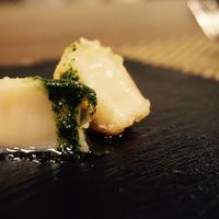 ホタテ天ぷら イタリアンパセリのソース