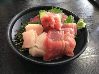 沼津に来たら海鮮丼は必食 おすすめの海鮮丼のお店選 食べログまとめ 沼津に来たら海鮮丼は必食 おすすめの海鮮丼のお店選 食べログまとめ