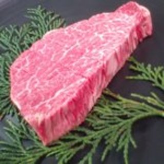 使用嚴選的神戶牛肉!