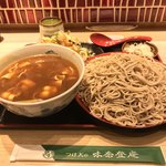味奈登庵 - カレー南蛮そば大盛り別盛り＋かき揚げ天ぷら！
