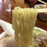 コシのある青竹手打ち麺