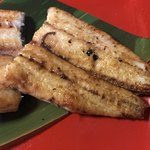 鰻はし本 - 泰正オーガニック トビの新仔地焼半身