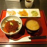 あてるい - 天然いくら醤油漬け丼1,600円