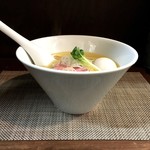 味玉塩蕎麦（900円）