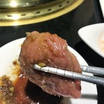 仙台牛焼肉 花牛 - 霜降り上ロースは溶けます（笑）