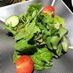 仙台牛焼肉 花牛 - サラダも美味！